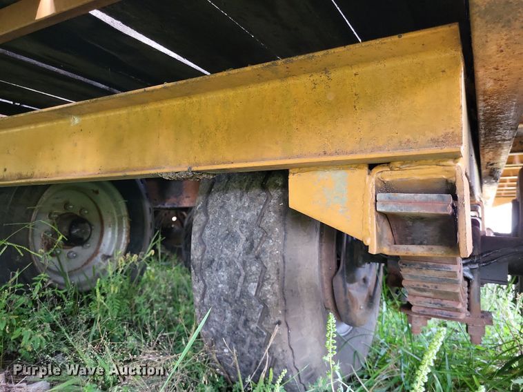 image for item DP5276 2005 Econoline MP1226PP  tilt deck equipment trailer