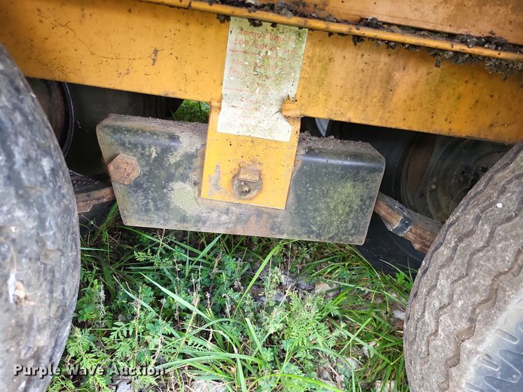 image for item DP5276 2005 Econoline MP1226PP  tilt deck equipment trailer