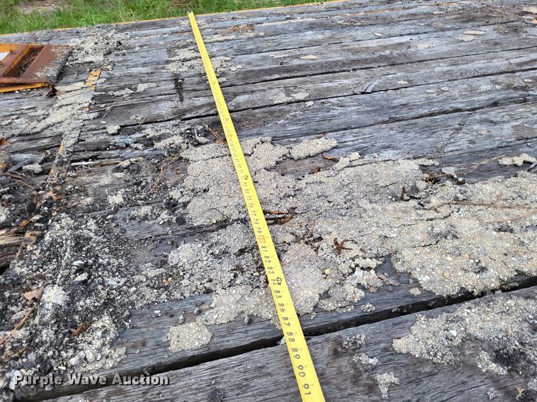 image for item DP5276 2005 Econoline MP1226PP  tilt deck equipment trailer