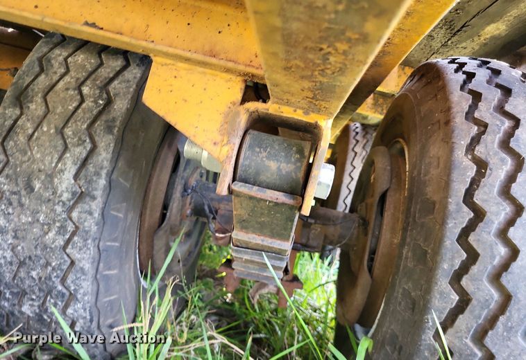 image for item DP5276 2005 Econoline MP1226PP  tilt deck equipment trailer