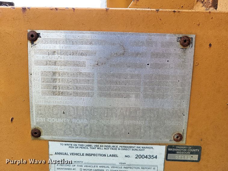 image for item DP5276 2005 Econoline MP1226PP  tilt deck equipment trailer