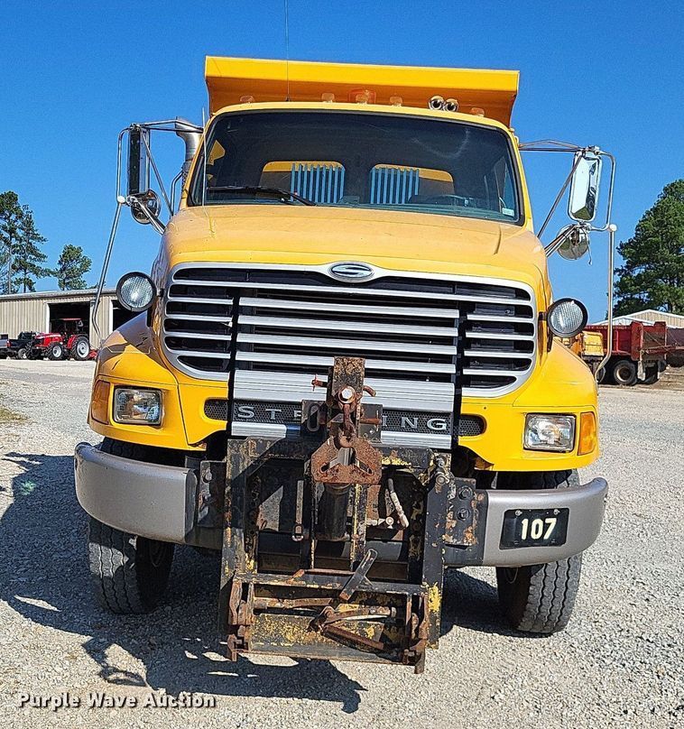 image for item DP5277 2004 Sterling L-Line  dump truck