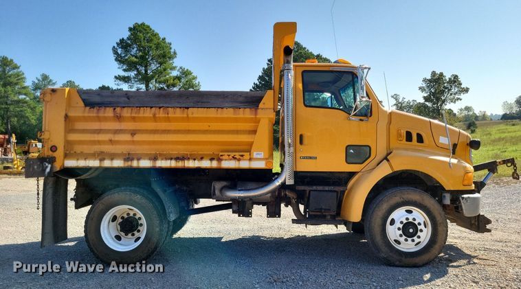 image for item DP5277 2004 Sterling L-Line  dump truck