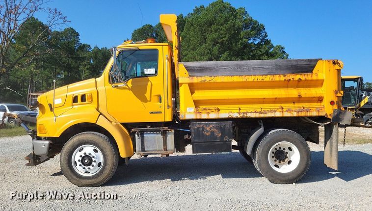 image for item DP5277 2004 Sterling L-Line  dump truck