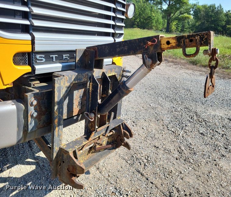 image for item DP5277 2004 Sterling L-Line  dump truck