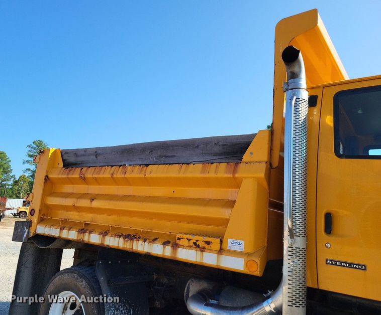 image for item DP5277 2004 Sterling L-Line  dump truck
