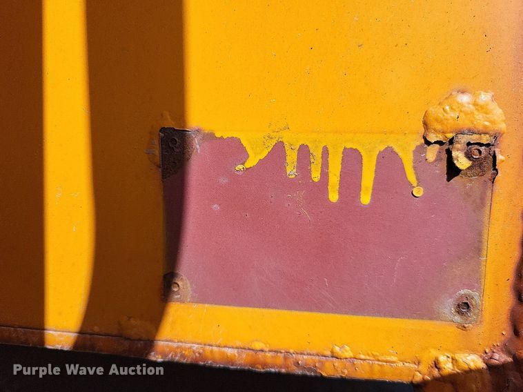 image for item DP5277 2004 Sterling L-Line  dump truck