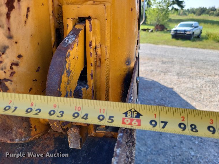 image for item DP5277 2004 Sterling L-Line  dump truck