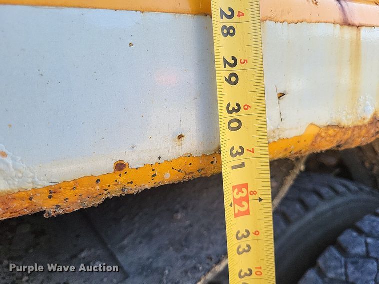 image for item DP5277 2004 Sterling L-Line  dump truck