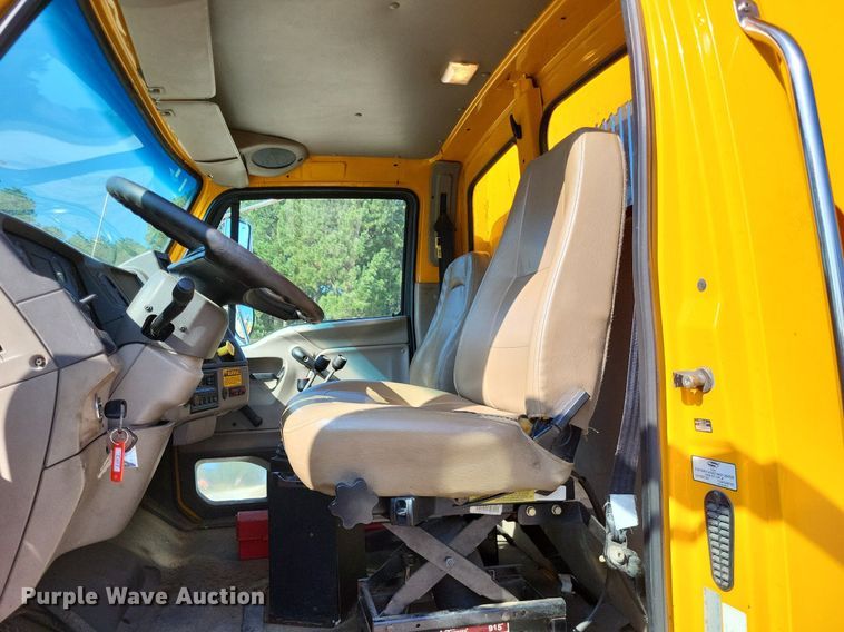 image for item DP5277 2004 Sterling L-Line  dump truck