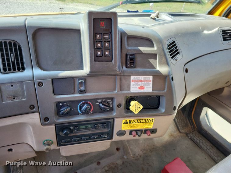 image for item DP5277 2004 Sterling L-Line  dump truck