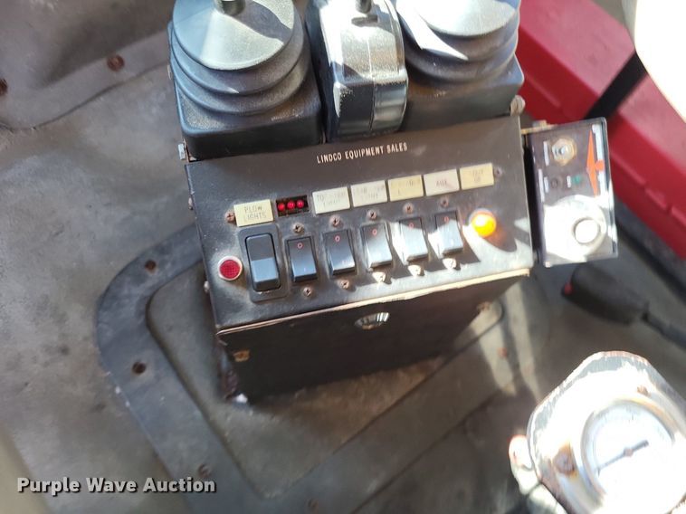 image for item DP5277 2004 Sterling L-Line  dump truck