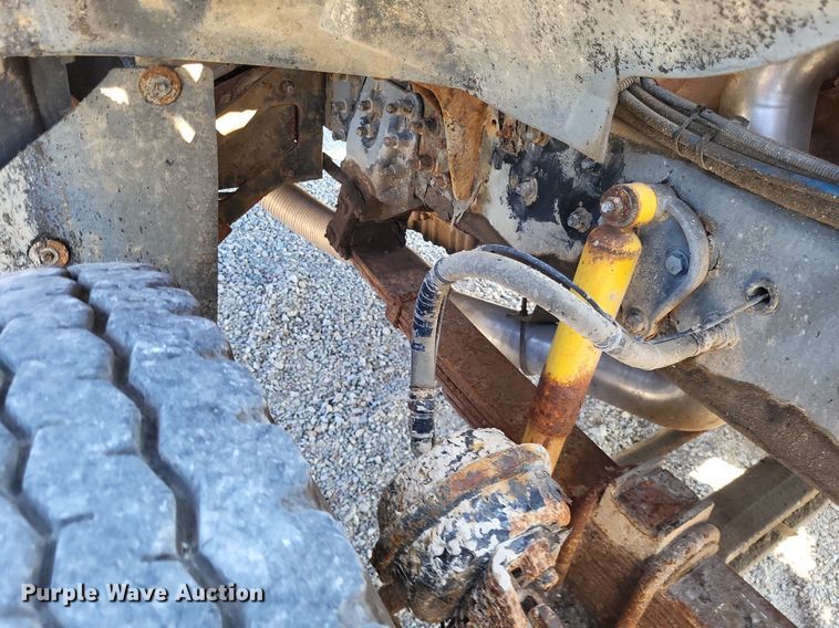 image for item DP5277 2004 Sterling L-Line  dump truck