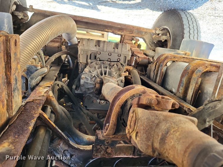 image for item DP5277 2004 Sterling L-Line  dump truck