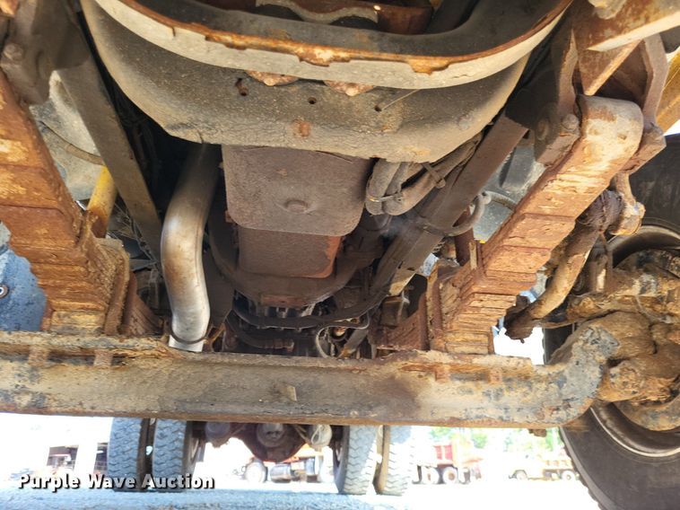 image for item DP5277 2004 Sterling L-Line  dump truck