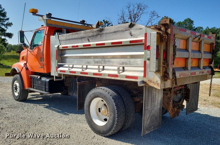 image for item DP5278 2003 Sterling L9500  dump truck