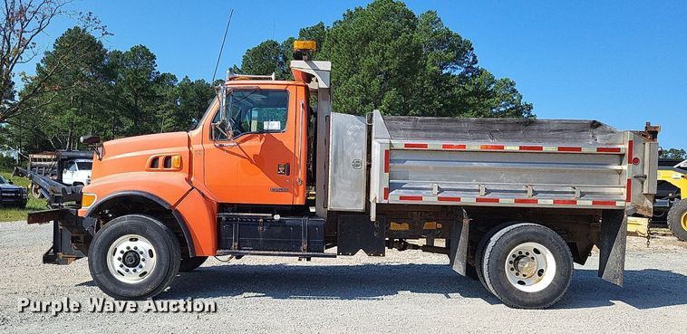 image for item DP5278 2003 Sterling L9500  dump truck