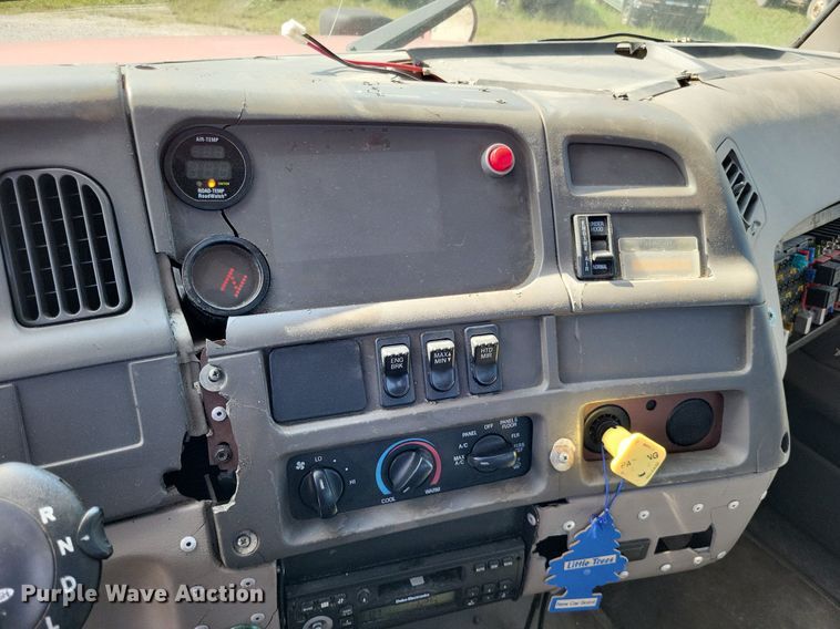 image for item DP5278 2003 Sterling L9500  dump truck