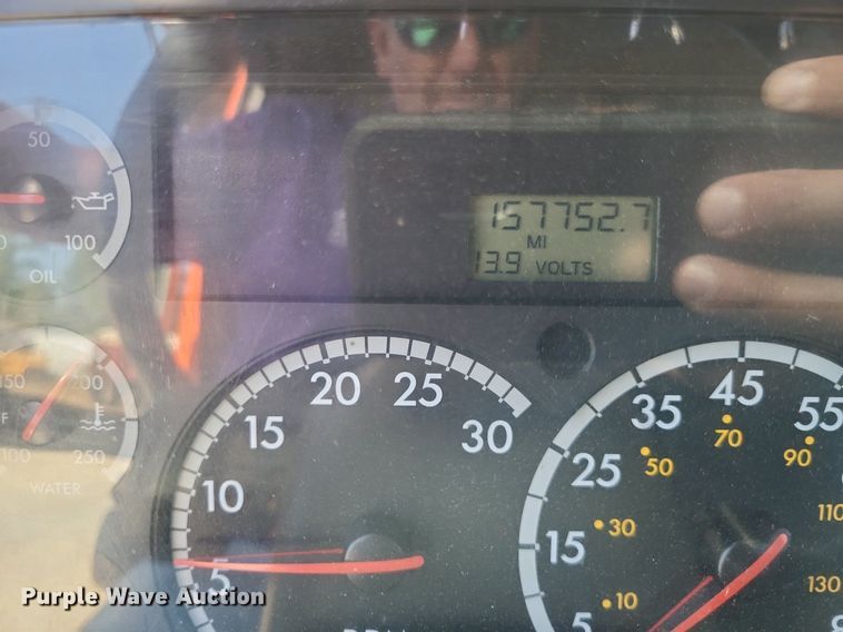 image for item DP5278 2003 Sterling L9500  dump truck