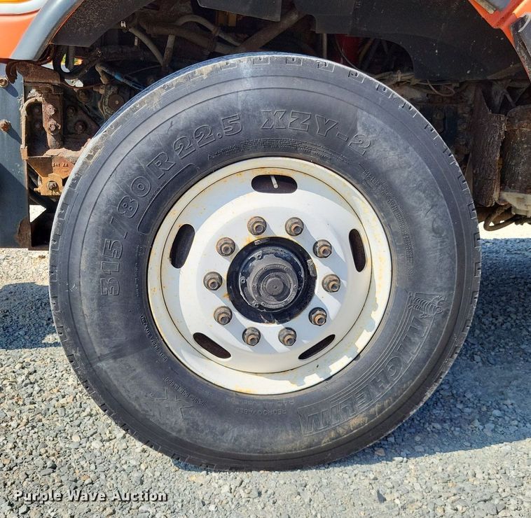 image for item DP5278 2003 Sterling L9500  dump truck