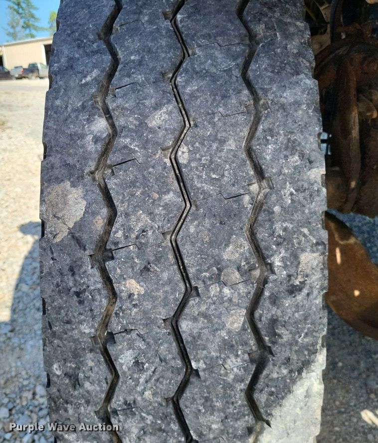 image for item DP5278 2003 Sterling L9500  dump truck