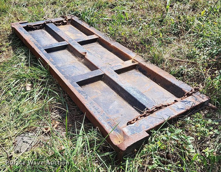 image for item DP5279 1999 GMC C8500  dump truck