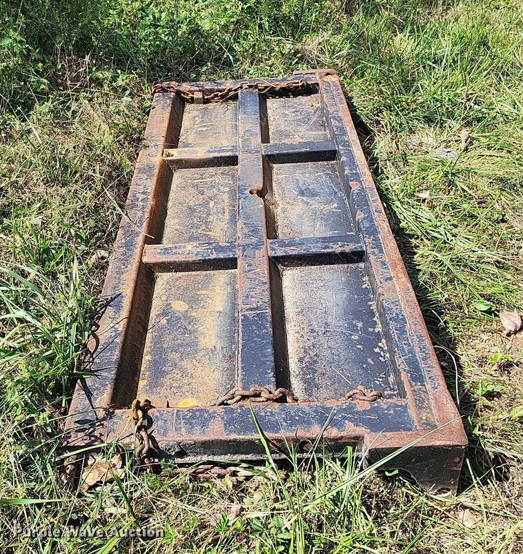 image for item DP5279 1999 GMC C8500  dump truck