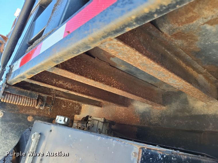 image for item DP5279 1999 GMC C8500  dump truck