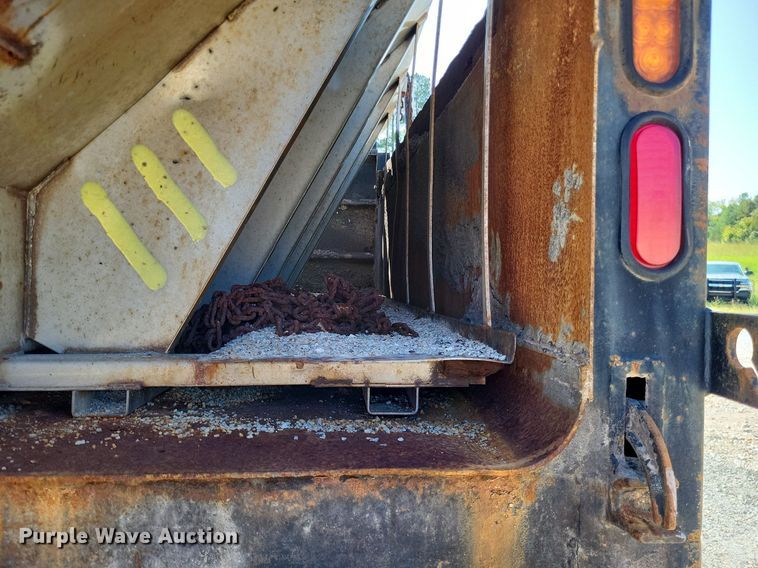 image for item DP5279 1999 GMC C8500  dump truck