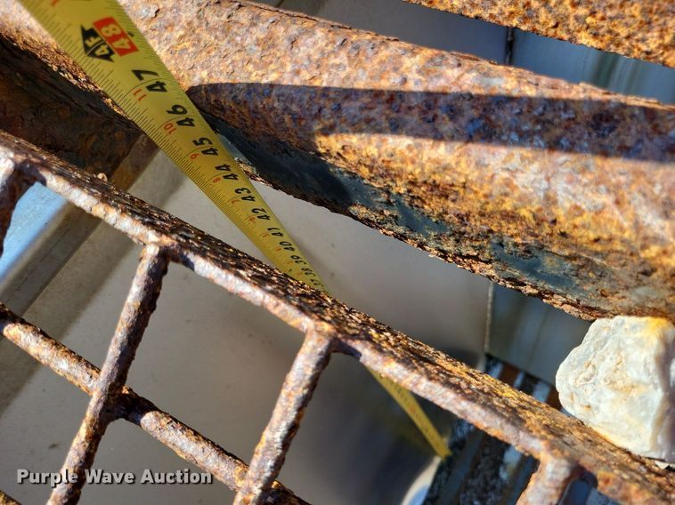 image for item DP5279 1999 GMC C8500  dump truck