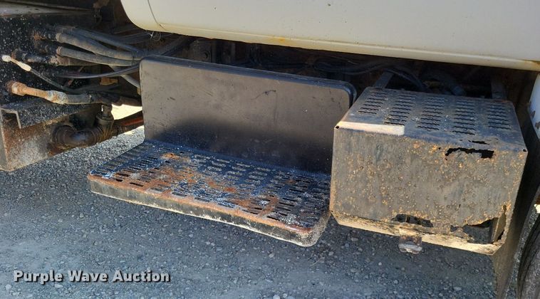 image for item DP5279 1999 GMC C8500  dump truck