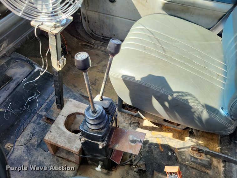 image for item DP5279 1999 GMC C8500  dump truck