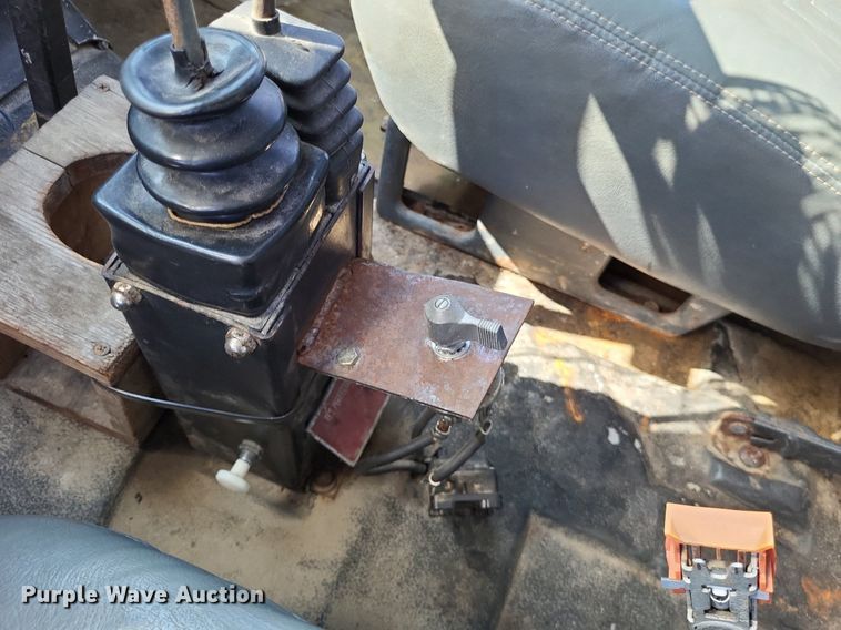 image for item DP5279 1999 GMC C8500  dump truck