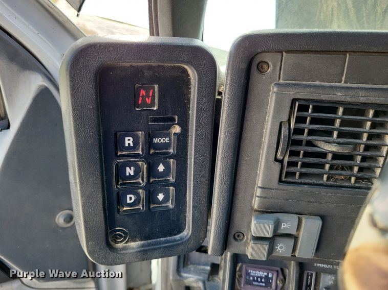 image for item DP5279 1999 GMC C8500  dump truck