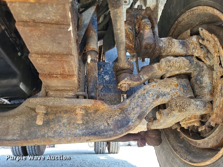 image for item DP5279 1999 GMC C8500  dump truck