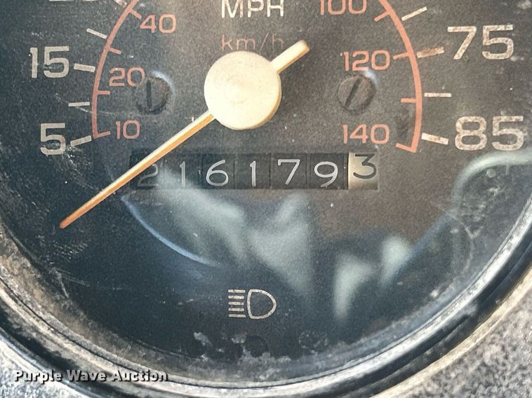 image for item DQ0960 1982 GMC  emergency response vehicle