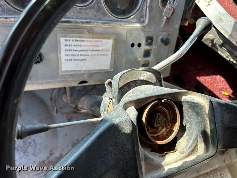 image for item DQ0960 1982 GMC  emergency response vehicle