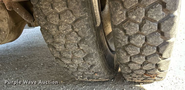 image for item DQ0960 1982 GMC  emergency response vehicle