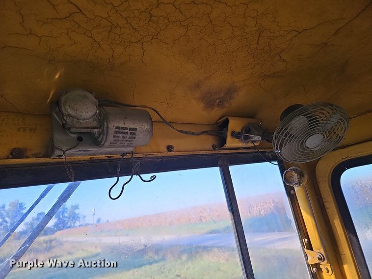 image for item DQ1174 1964 Caterpillar 12E  rigid frame motor grader