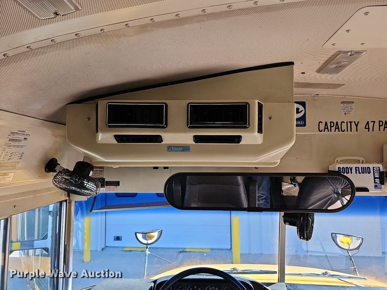 image for item DQ1194 1999 Freightliner FS65 Blue Bird  school bus