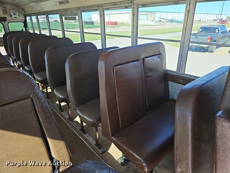 image for item DQ1194 1999 Freightliner FS65 Blue Bird  school bus