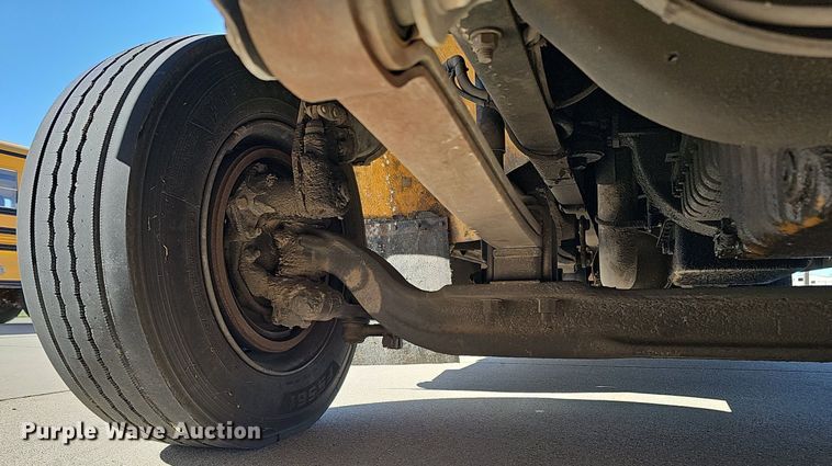 image for item DQ1194 1999 Freightliner FS65 Blue Bird  school bus