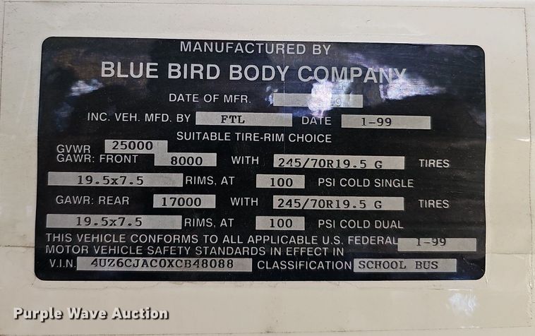 image for item DQ1194 1999 Freightliner FS65 Blue Bird  school bus