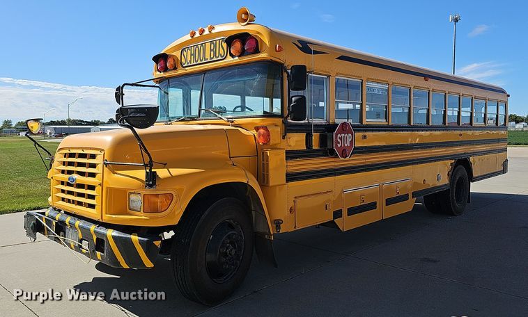 image for item DQ1195 1997 Ford Blue Bird M77239  school bus