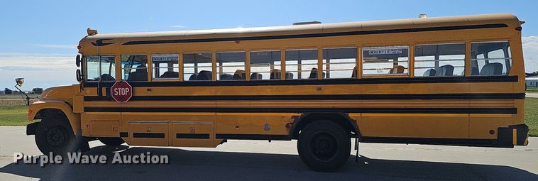 image for item DQ1195 1997 Ford Blue Bird M77239  school bus