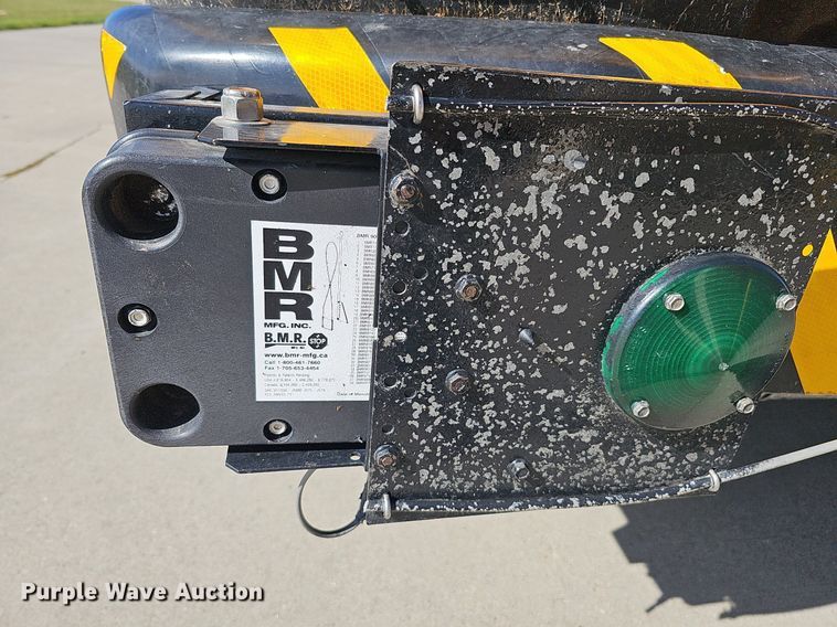 image for item DQ1195 1997 Ford Blue Bird M77239  school bus