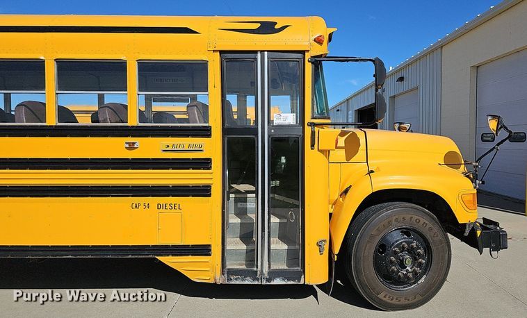 image for item DQ1195 1997 Ford Blue Bird M77239  school bus