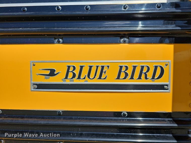image for item DQ1195 1997 Ford Blue Bird M77239  school bus