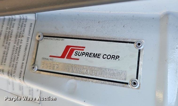 image for item DQ1196 2010 Ford E450 Super Duty  shuttle bus