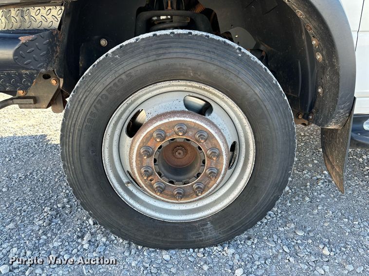 image for item DQ1449 2015 Dodge Ram 5500  bucket truck